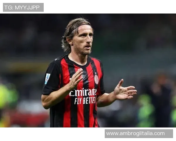 莫德里奇：足球场上的智慧与激情交织的传奇之旅